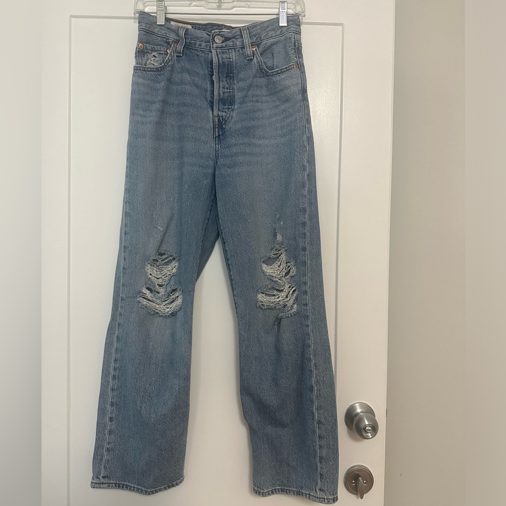 Levi’s Ribcage Straight Ankle size 25
